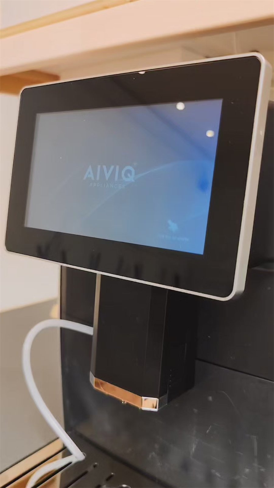 Film: AEM-101S hemma hos en kund