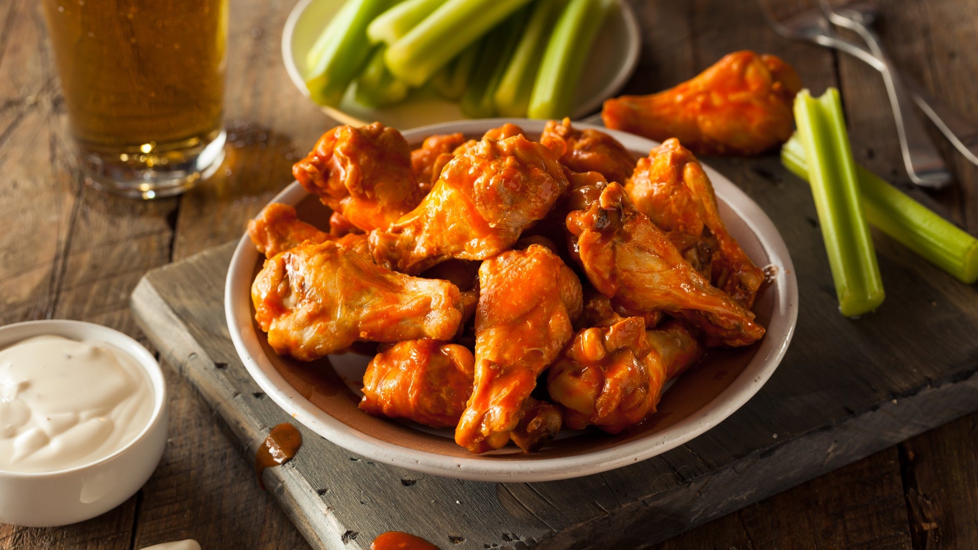 Krispiga AirFried Buffalo Kycklingvingar Recept
