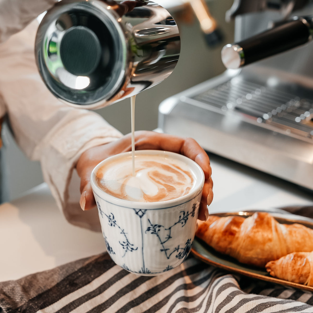 Aspire Brew - Espressomaskin med kaffekvarn